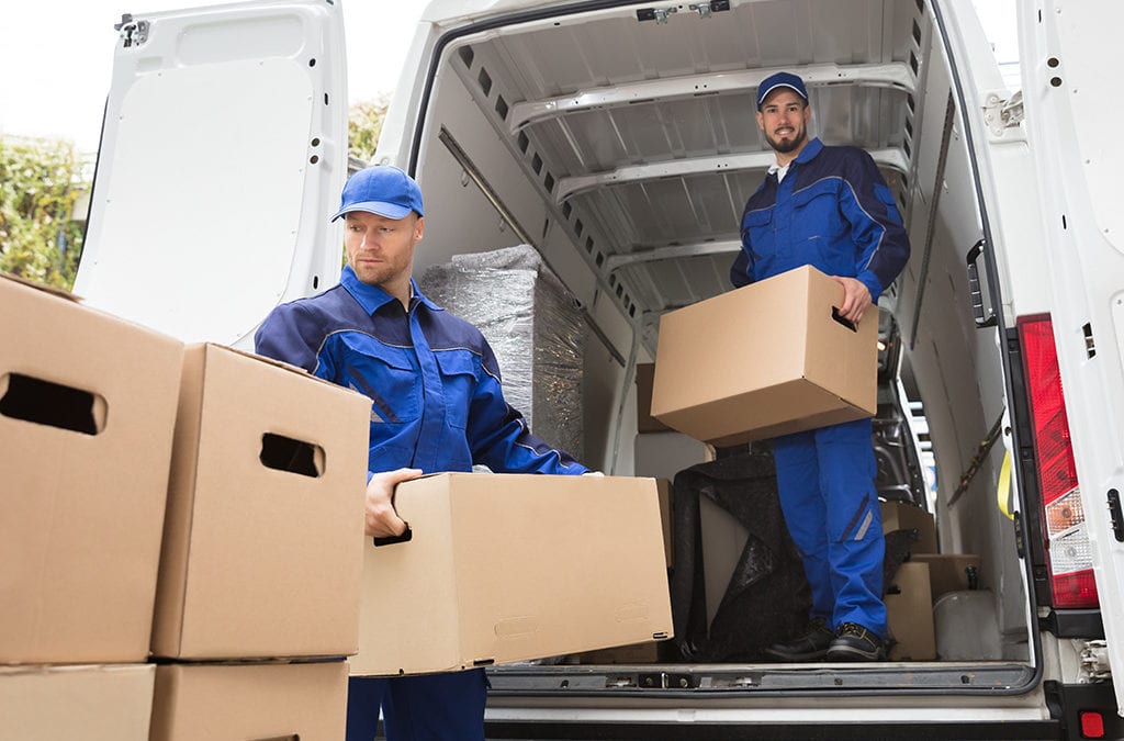 7 Benefits of Using a Professional Mover