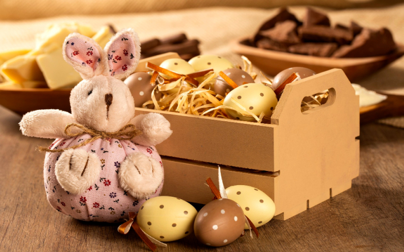 Excel Moving & Storage Wishes You a Happy Easter